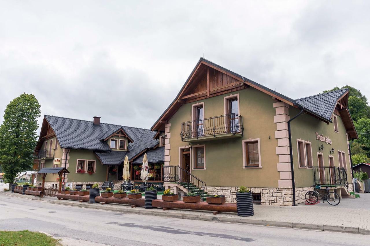 Penzion Rodus Rajec Exterior foto